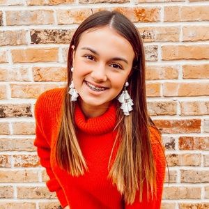 Meet your Posher, Kennady